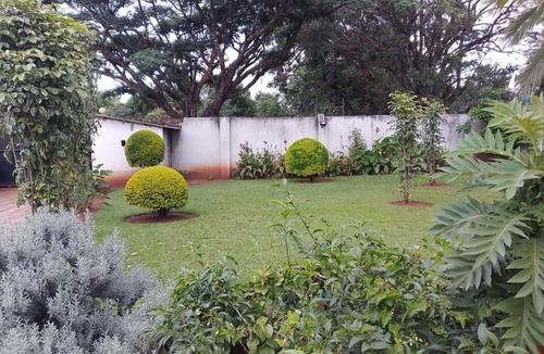 Kabulonga House | Spacious 4-Bedroom Secure Home in Prime Sunningdale, Near Embassies and Malls.