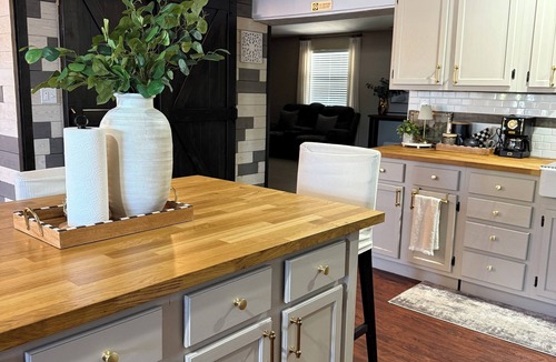 Oak Ridge House | Spacious and cozy retreat in Orlando. minutes from Disney World, Universal
