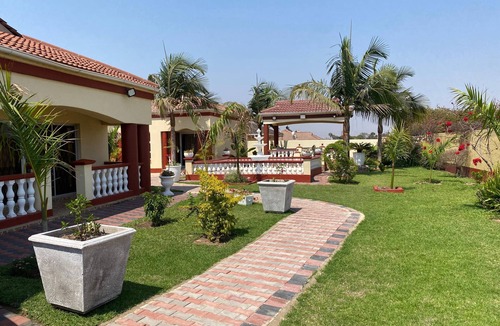 Harare Apartment | Spacious Ground-floor Studio in Central New Chadcombe - 2316