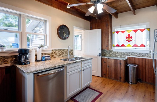 Grand Haven House | Spacious Home w/Stunning Views of Lake Michigan