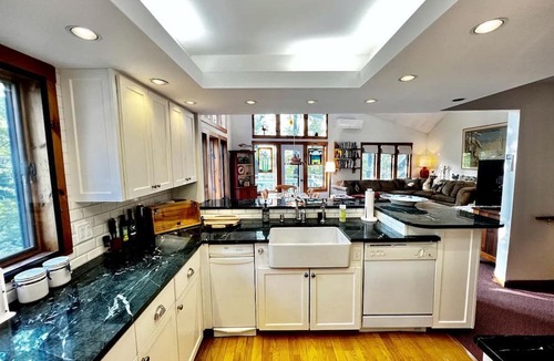 Stratton Mountain Cottage | Spectacular Cottage with Swimming Pool and Foosball in Stratton, Vermont