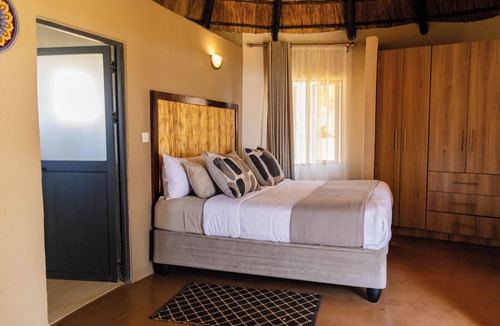 Karoi Bed & Breakfast | Spring Resort Restaurant and Lodge