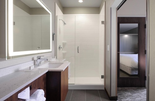 Forest Crest Hotel | SpringHill Suites by Marriott San Antonio NW at The Rim