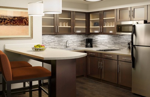 Overland Park Hotel | Staybridge Suites Overland Park - Kansas City S by IHG