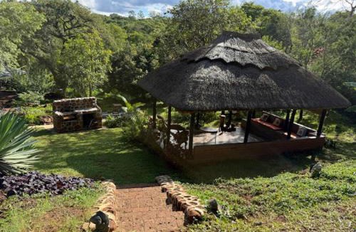 Harare East House | StoneWoodGrey