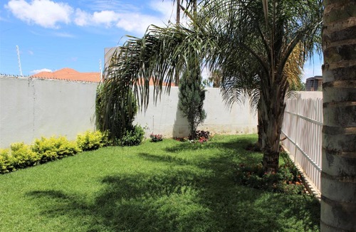 Gaborone House | Streets of Gold Guest House Block 8