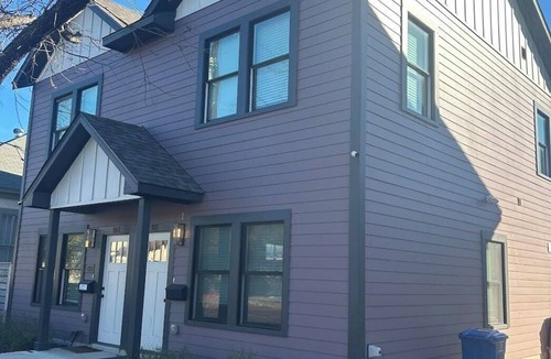 Denver Heights Apartment | Stunning - 2 Bedroom 1.5 Bathroom furnished Apartment With Great Amenities