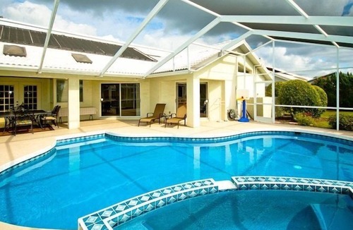 Tara Golf and Country Club House | Stunning 3 Bed Home with South Facing Solar Heated Pool at Tara Golf