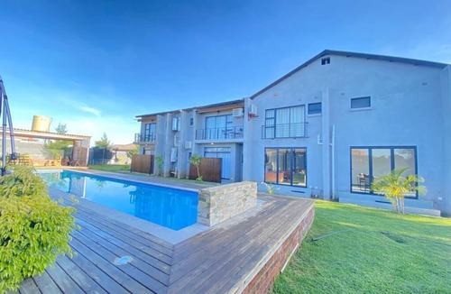 Bulawayo Apartment | Stunning Lotshe suite - 2207