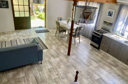 Juliasdale Apartment | Stunning private cottage in the heart of Nyanga - 2095