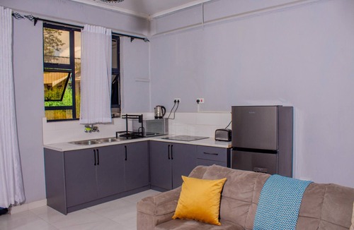 Kariba Apartment | Stylish 1-bedroom apartment in Kariba Height - 2380