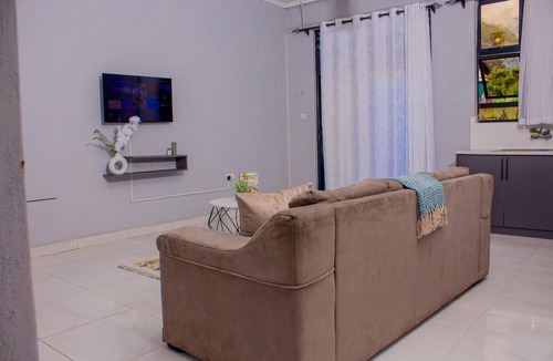 Kariba Apartment | Stylish 1-bedroom apartment in Kariba Height - 2380