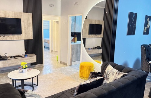 Harare House | Stylish and Cozy home in Harare . Private and affordable- perfect getaway