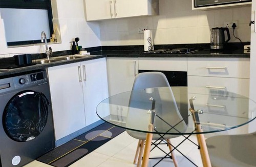 Gaborone Apartment | Suite 107-Modern 1BR