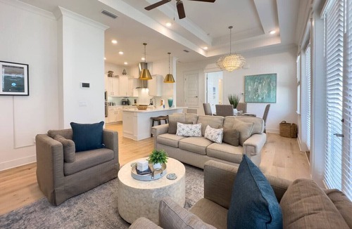 Thomas Drive Villa | Summer Fun on 30A | Bikes, Bunks + Beach Days