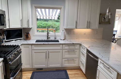 Fennville House | Summer Fun Retreat, Pool, Huge Yard, Gardens, Chickens, Close 2 Beaches & Towns