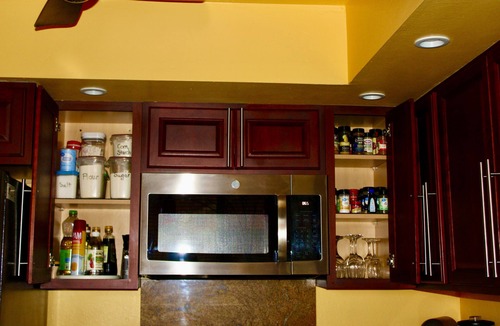 Kihei Condo | Summer Sale,Oceanfront/Ocean view condo in S. Maui,Free A/C, Wifi,Parking, Pool!