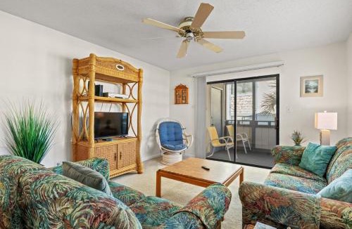 Myrtle Beach Apartment | Summertree D8