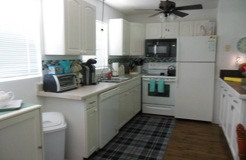 Port Canaveral Apartment | Sunny Side Stay – Steps from the Beach 28-Day Minimum