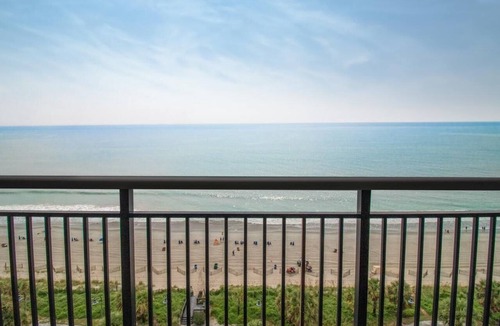 Downtown Myrtle Beach Condo | Sunrise-to-Sunset Splendor 3BR Oceanfront Condo
