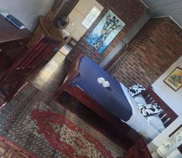 Harare East Hotel | Sunshine Guest House