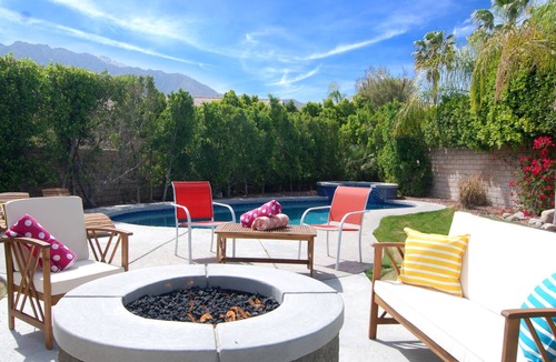 Vista Norte House | Sunsplashed, Fully Renovated Palm Springs Modern with Pool, Spa, Fire Pit