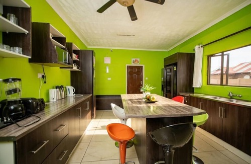 Victoria Falls Cottage | Sweet Haven Holiday Lodge