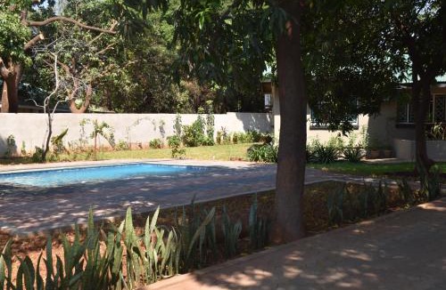 Livingstone Apartment | Tabonina Apartments