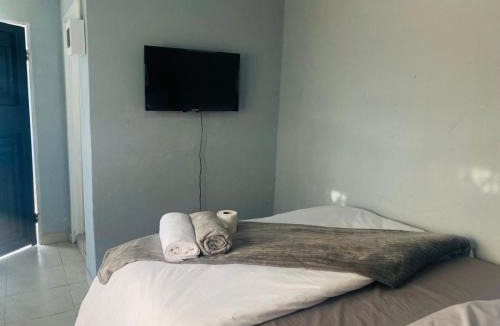 Harare House | Tamayi Holiday Cottage