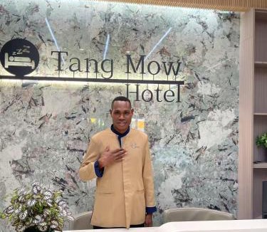 Momase Region Hotel | Tang Mow Hotel