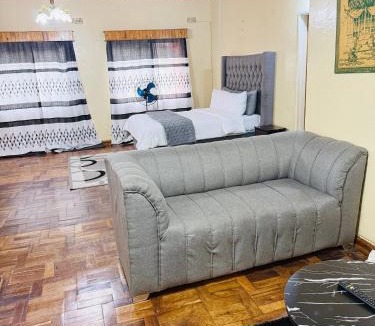 Mutare House | TAYLA Suites on Tatonga 2