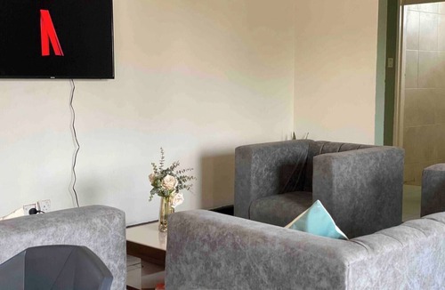 Kitwe Apartment | Terraces Apartments-Serviced 2Bed Apartment in Kitwe right between the malls.