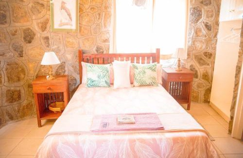 Figtree Villa | Thakgalo Honeymoon Suite - 2211