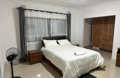 Lusaka House | The 12th Avenue