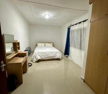 Lusaka House | The 12th Avenue