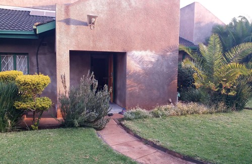 Harare House | The Best Green Garden Guest House Harare