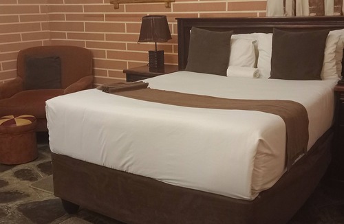 Gaborone Cabin | The Big Five Lodge