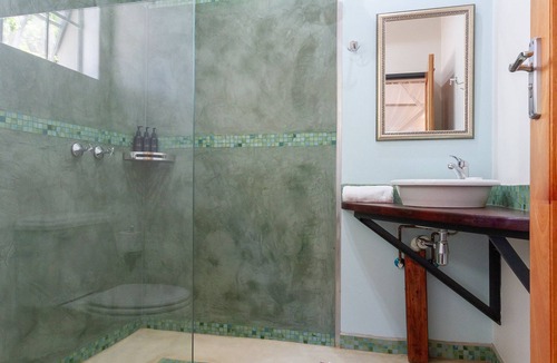 Victoria Falls Hotel | The Courtney Lodge