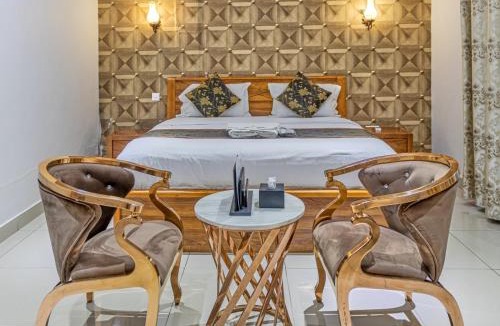 Lusaka Central Hotel | The Crest Lodge Limited