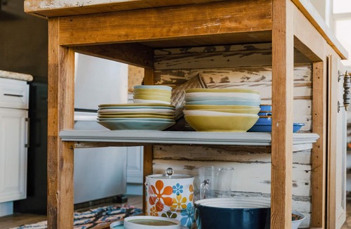 Morongo Valley Cabin | The Desert Lookout - Amazing Views - Private hike - Central