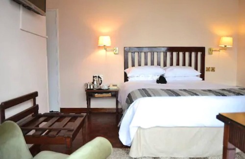 Harare Hotel | The Harare Club