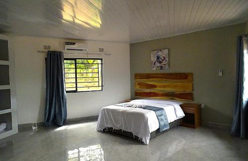 Chililabombwe Cabin | The Hedge Cottages Near Lubambe, Mingomba and KCM Mines