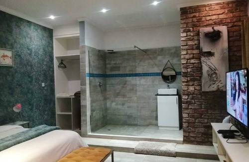 Harare House | The Hilltop Guesthouse