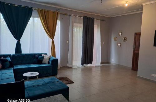 Livingstone Apartment | The Little Cave