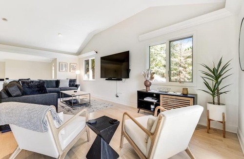 Cloverdale House | The Nest
