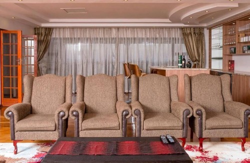 Harare East House | The Residence Grand Villa