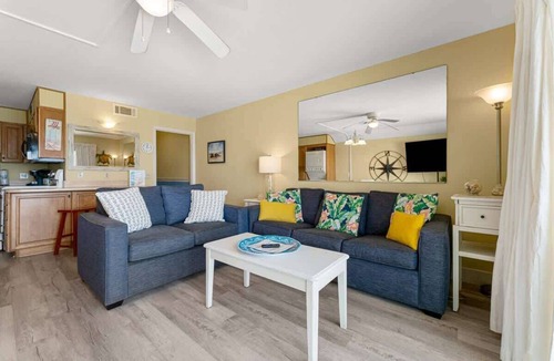 Panama City Beach Condo | The Summit 1116 - Beautiful Ocean Front Condo