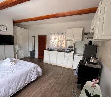 Lusaka Apartment | The Uptown studio