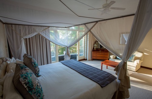 Victoria Falls Bed & Breakfast | The Victorian Manor