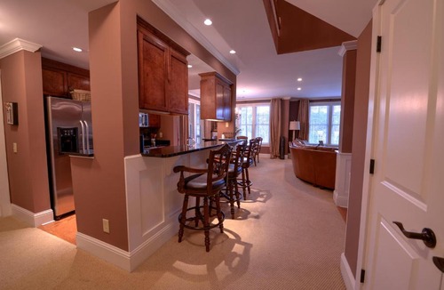 Greensboro Resort | The Village Condo